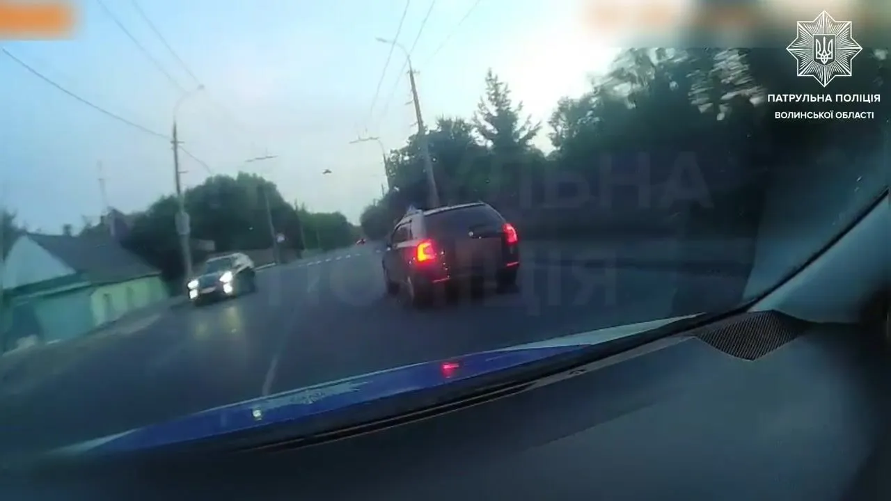 В  Луцке задержали водителя, пришлось стрелять в колесо