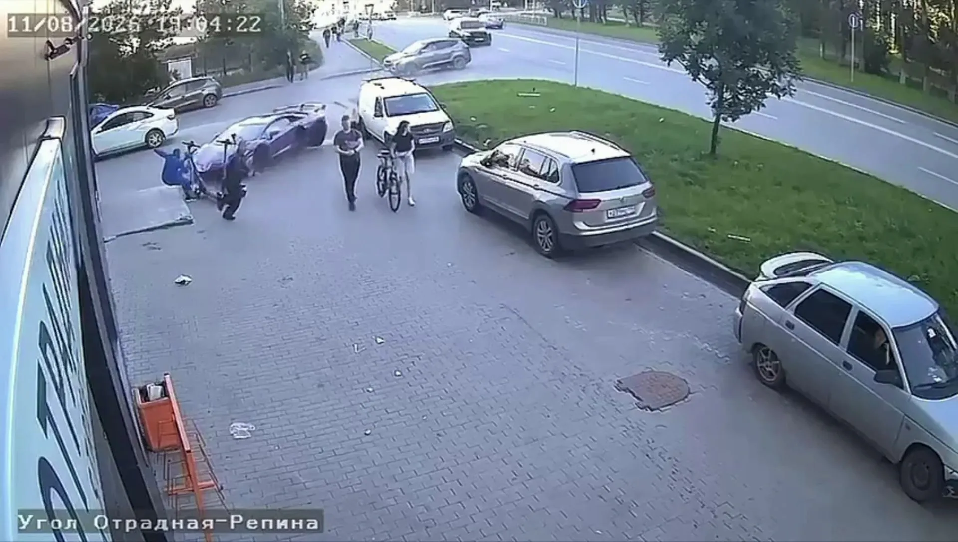 Момент наезда