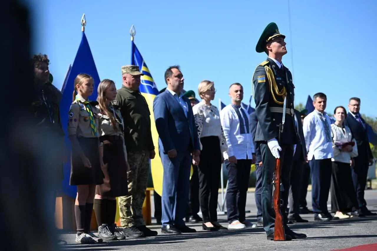 Прах Евгения Коновальца доставили в Украину