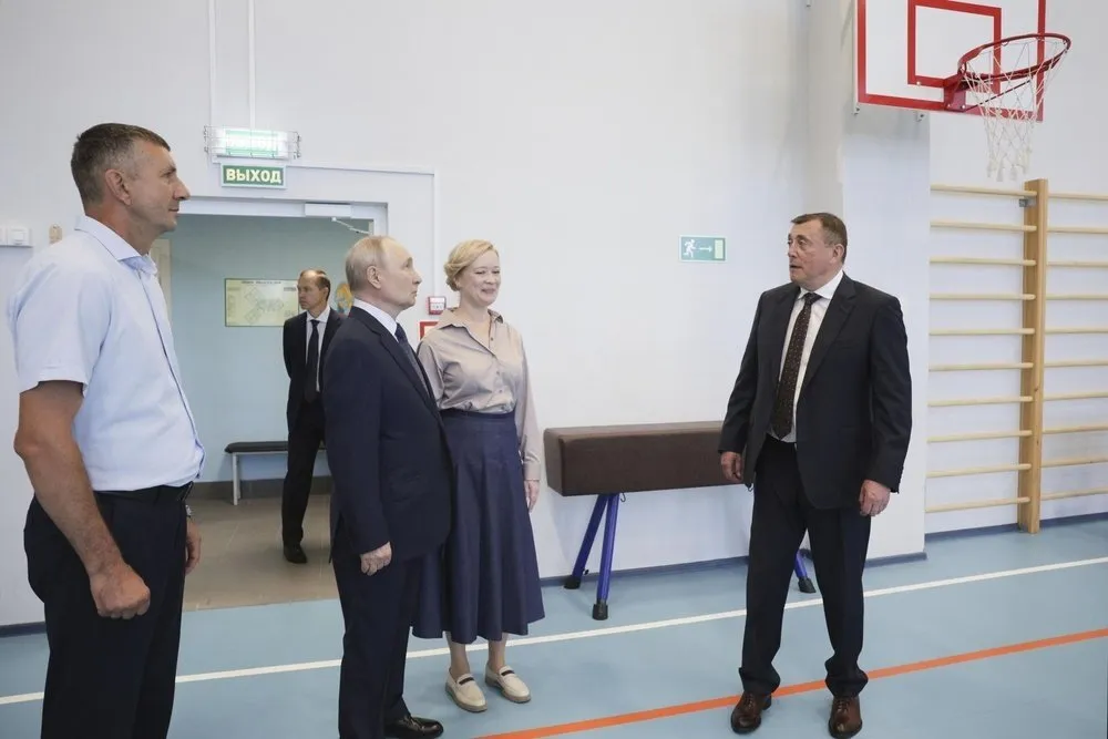 Візит Путіна на острів Ітуруп