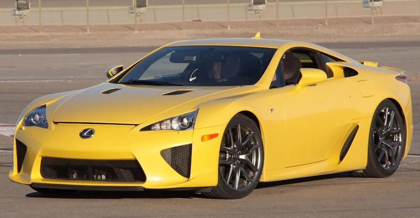 Lexus LFA.