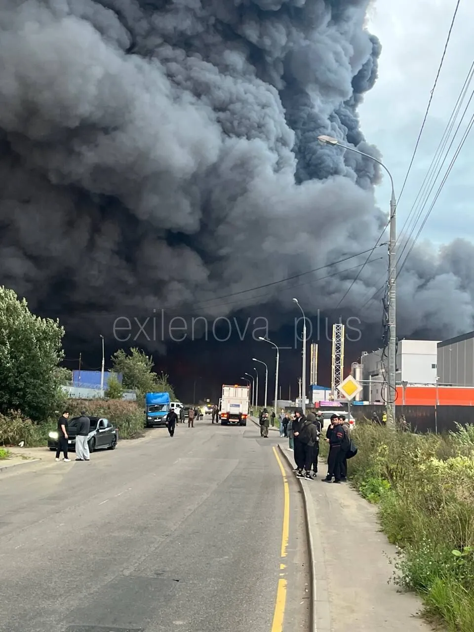 Видовищні пожежі у Московській області після ударів дронів
