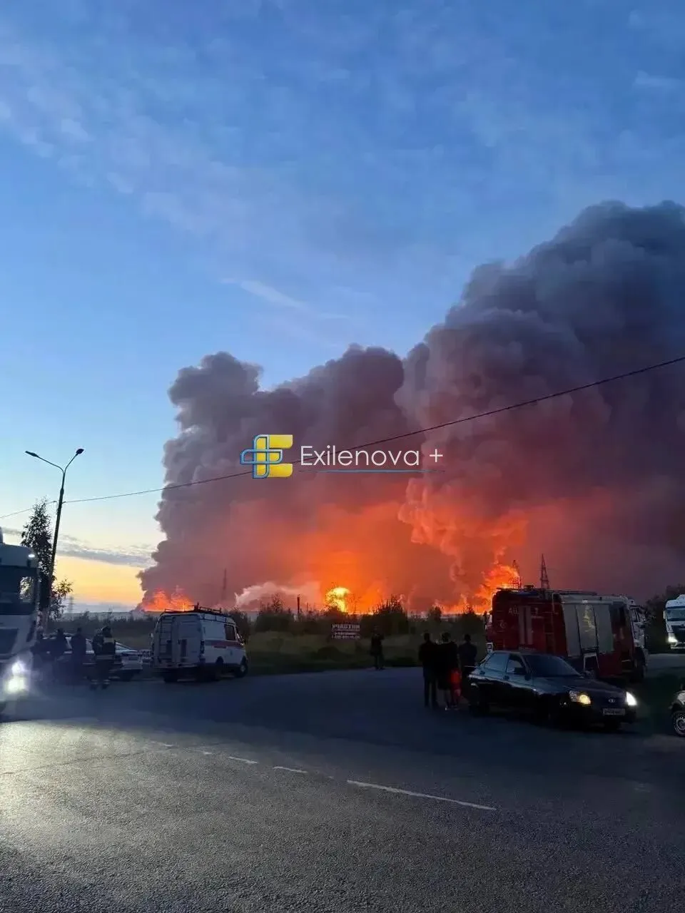 Видовищні пожежі у Московській області після ударів дронів