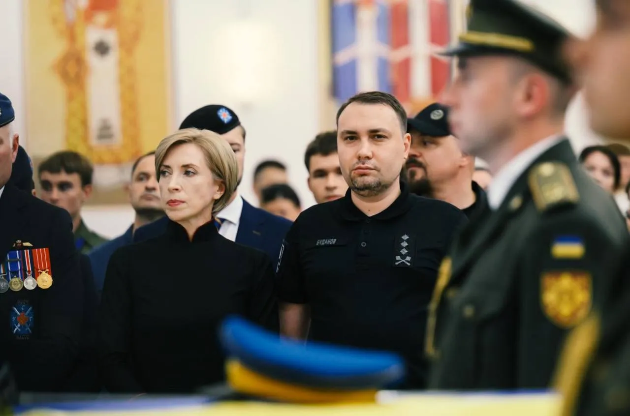 Євген Коновалець повертається додому