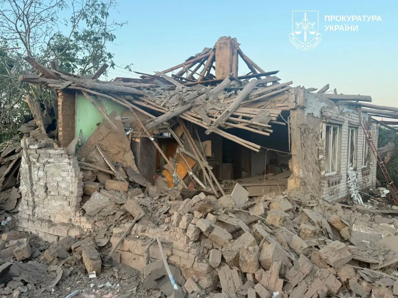 Росіяни двічі вдарили по Ізюму