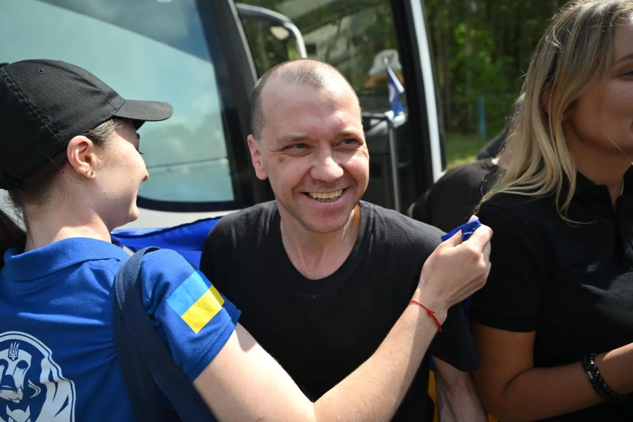 Додому повернулись 103 захисники.