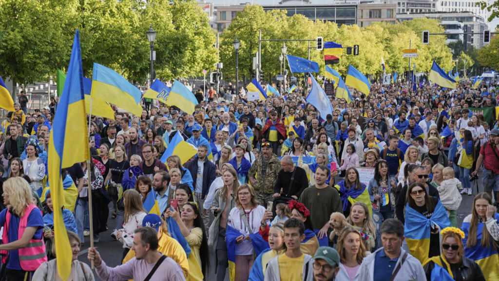 Украинцы.