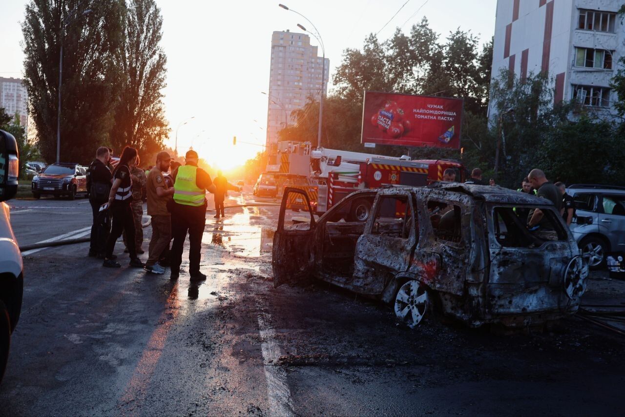 Автівка, у якій загинули двоє госпітальєрів