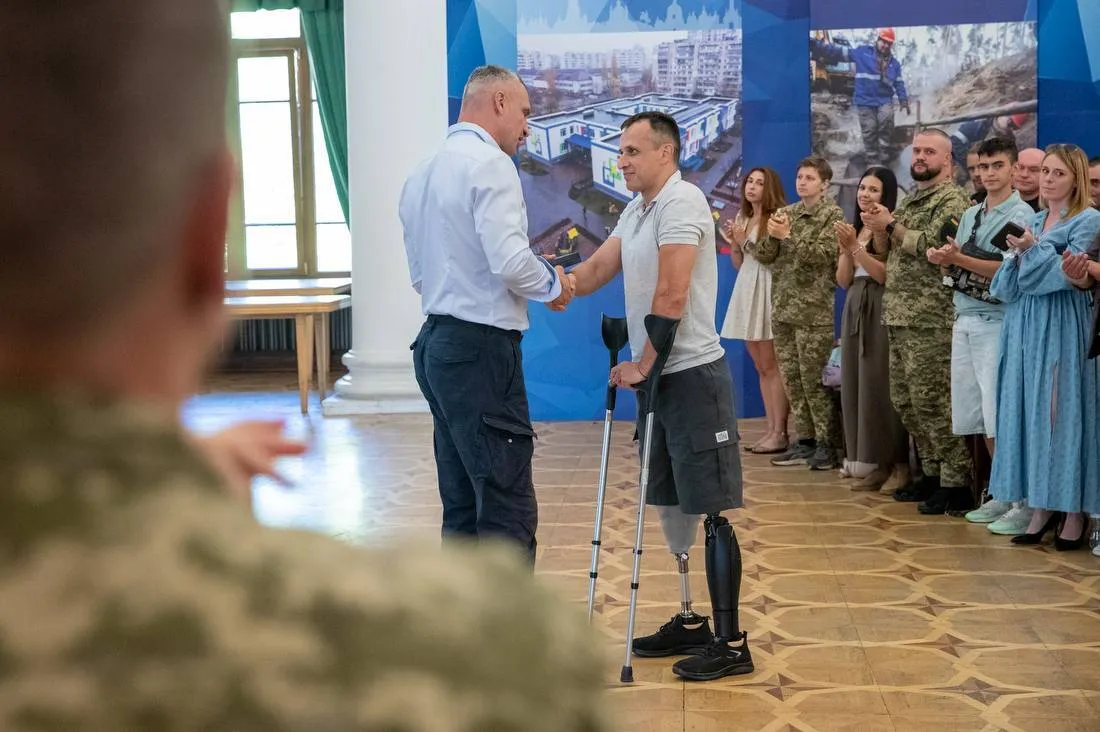 Кличко напередодні Дня Незалежності нагородив українських воїнів