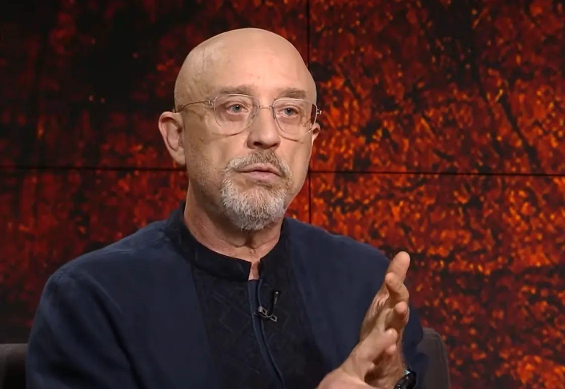 Резников предложил мобилизовать женщин.