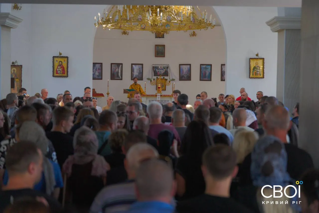 Диана Паславская – в Кривом Роге простились с жертвой удара РФ.