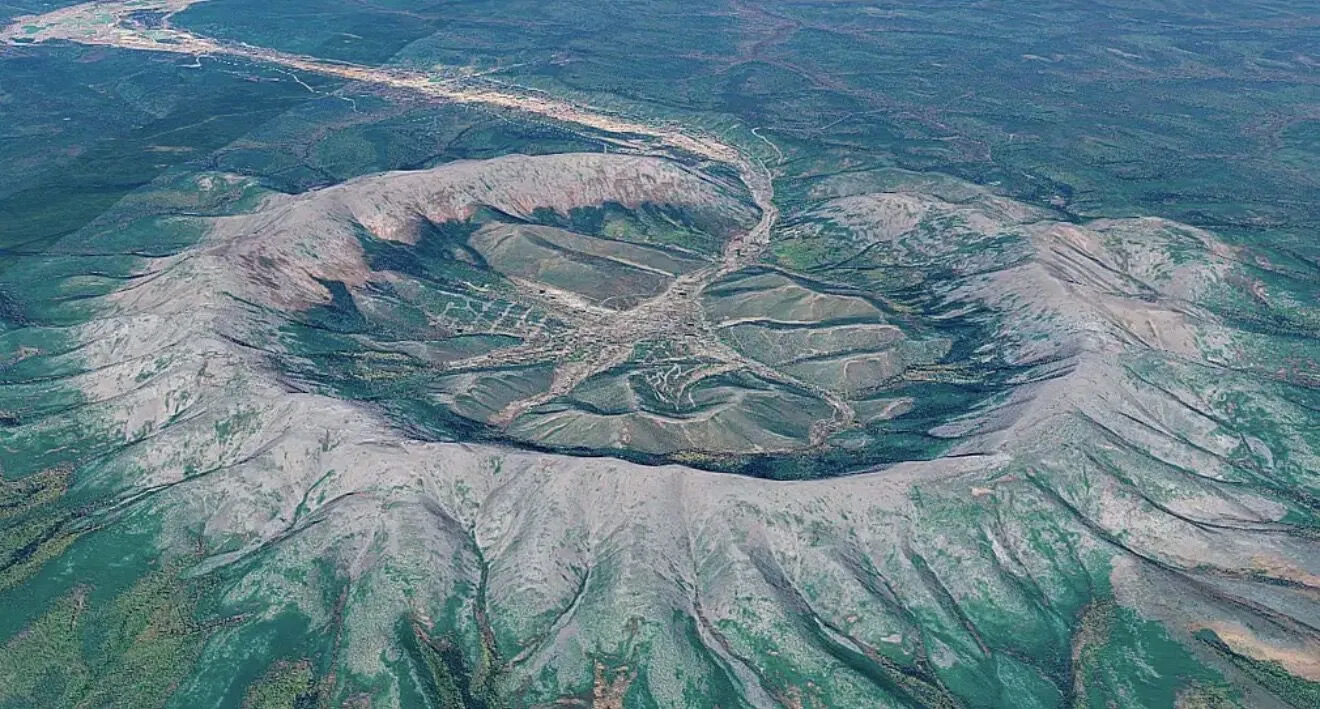 Кратор Патома.
