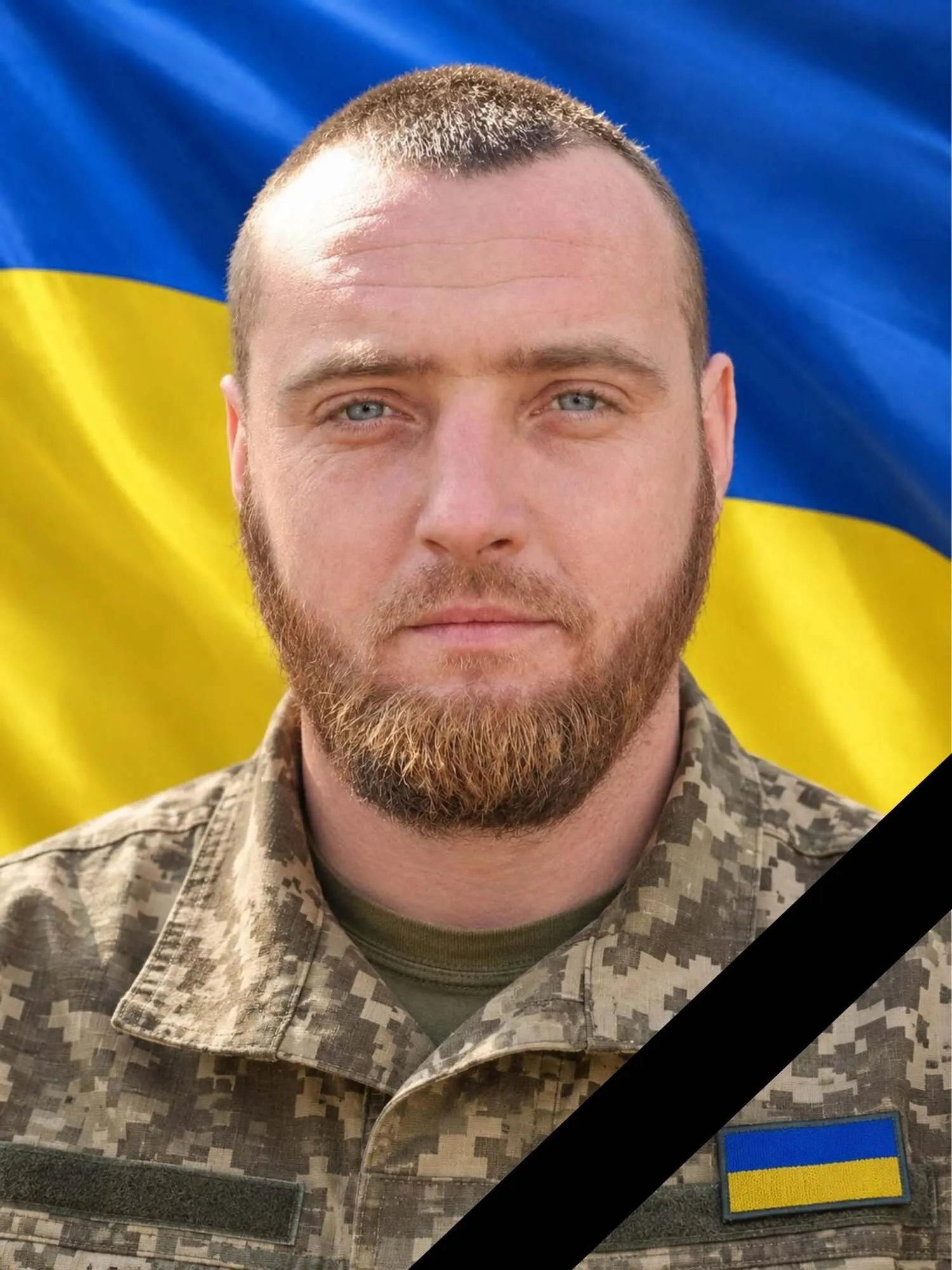 Погиб Артем Шапошник.