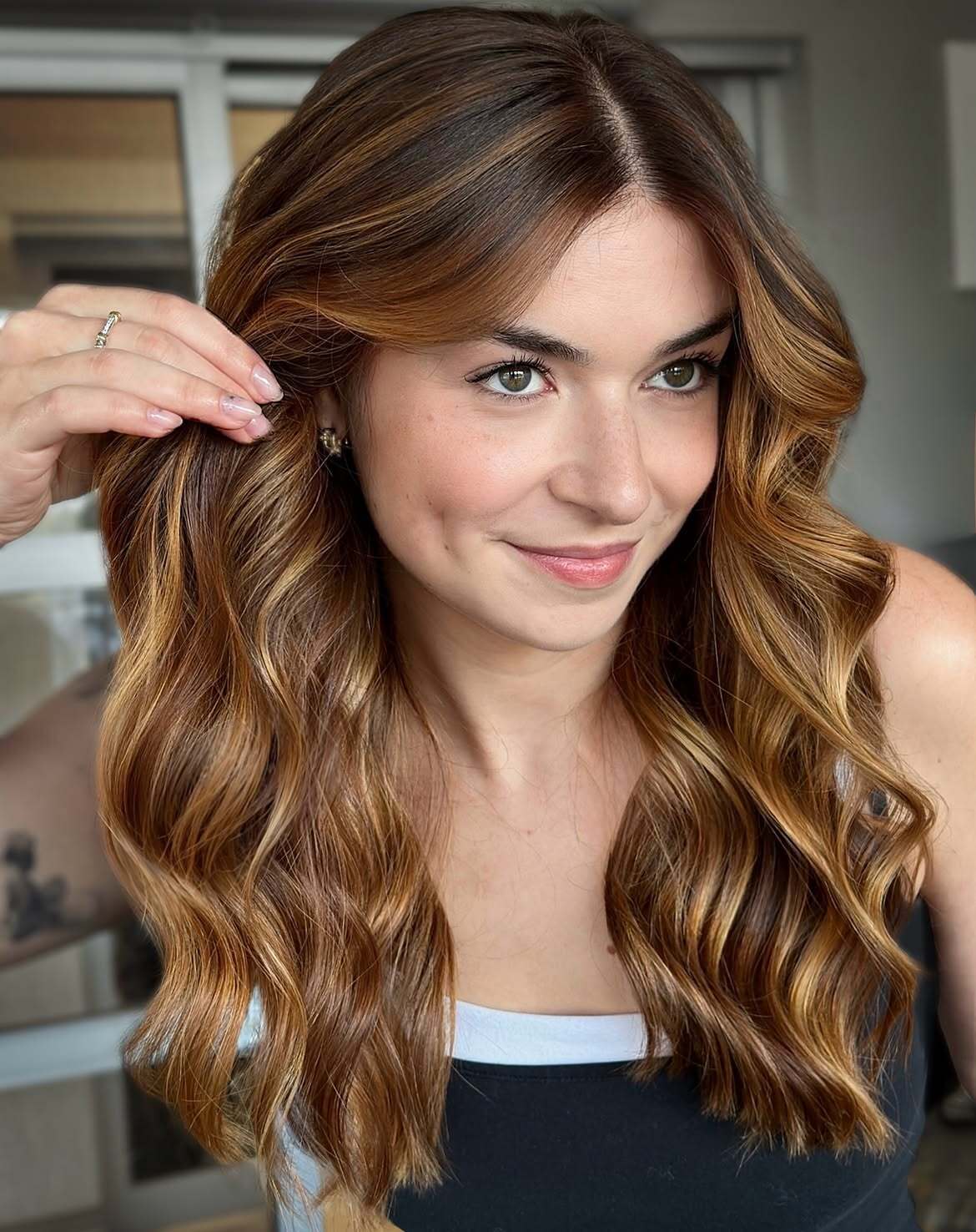 Кому подойдет golden-hour brunette.