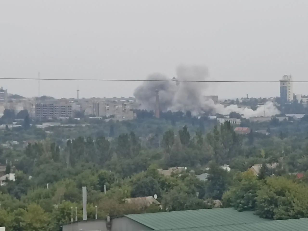 Последствия ракетного удара по оккупированному Донецку.