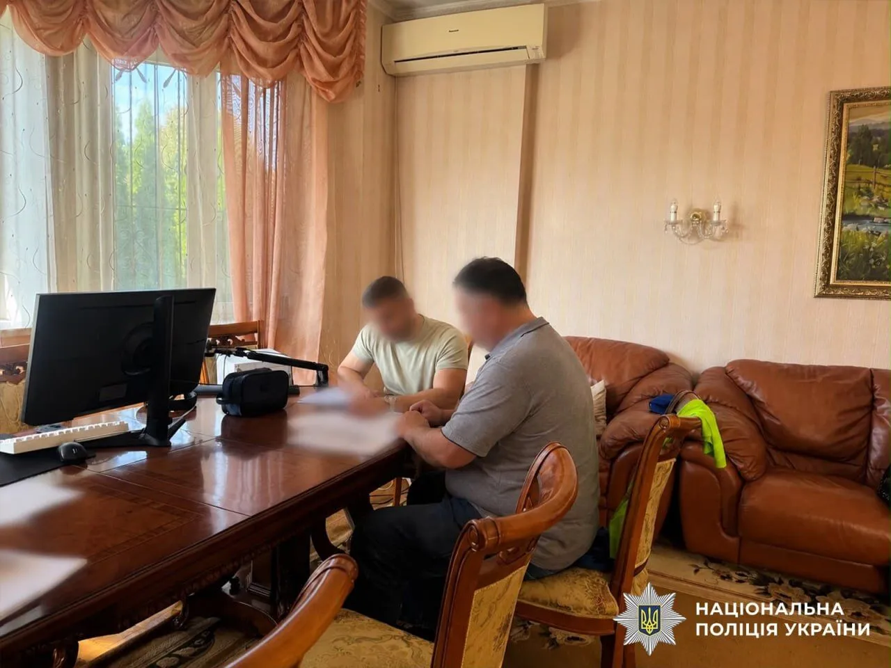 В Киевском облсовете раскрыли схему на 3 млн грн: родственники депутатов "освоили" помощь нуждающимся
