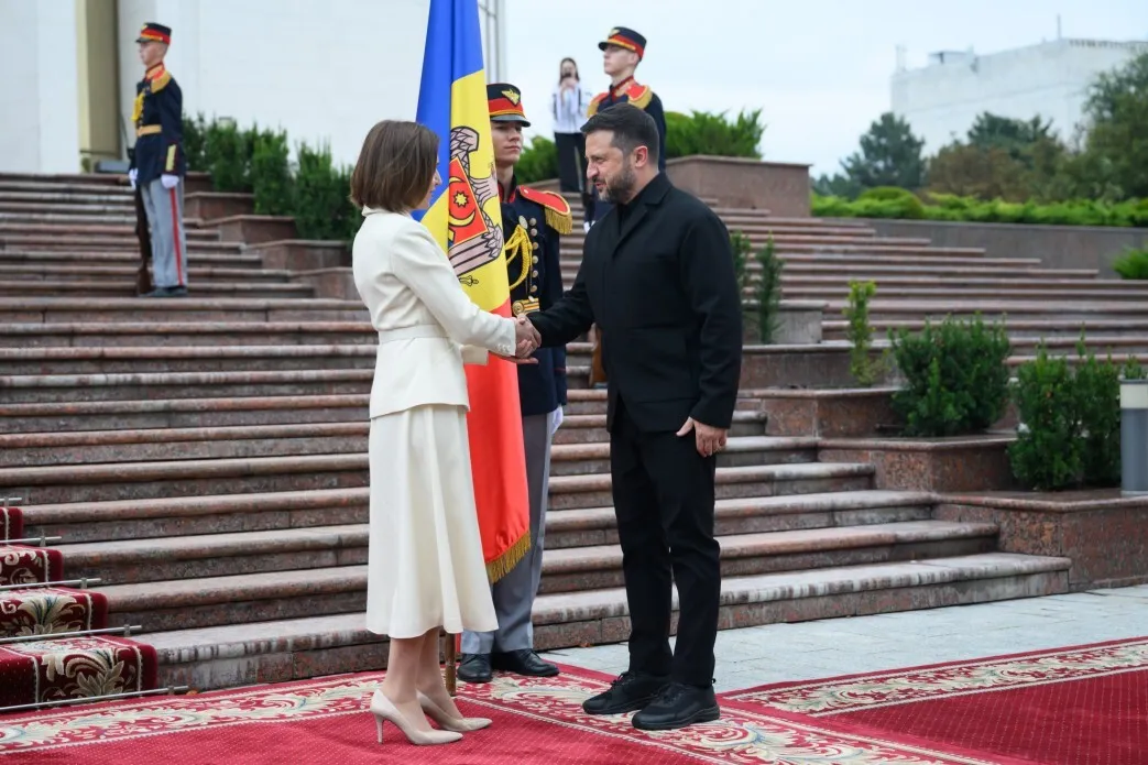 Зеленский и Санду во время встречи в Кишиневе.
