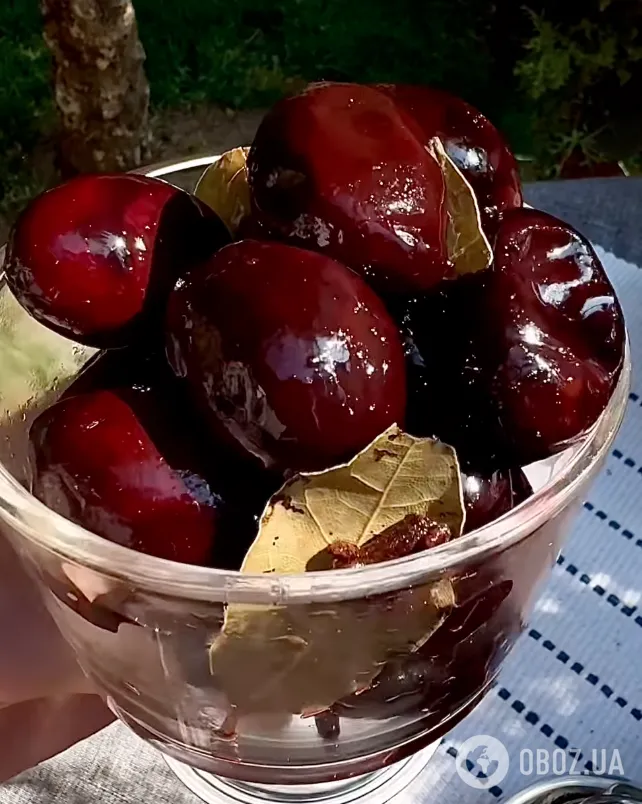 Как приготовить маринованные сливы