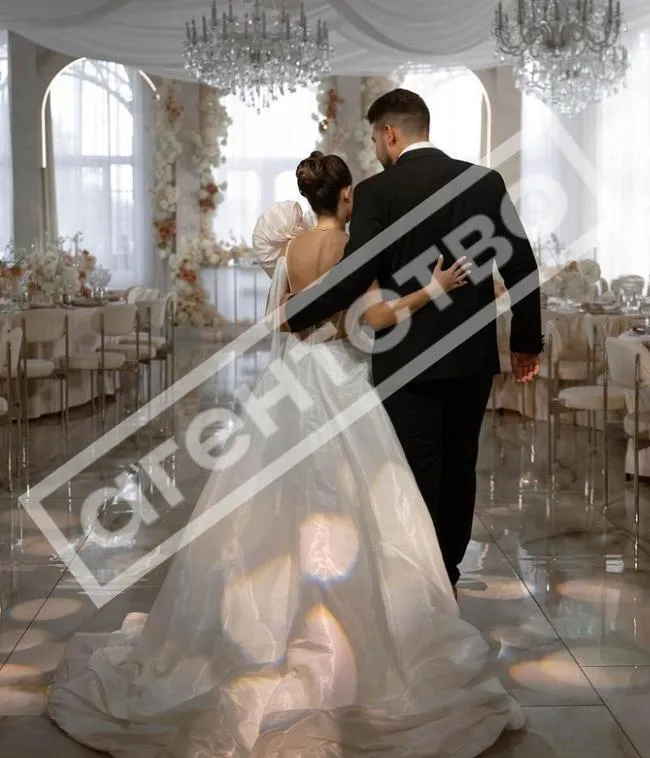 Фото со свадьбы генеральской дочери