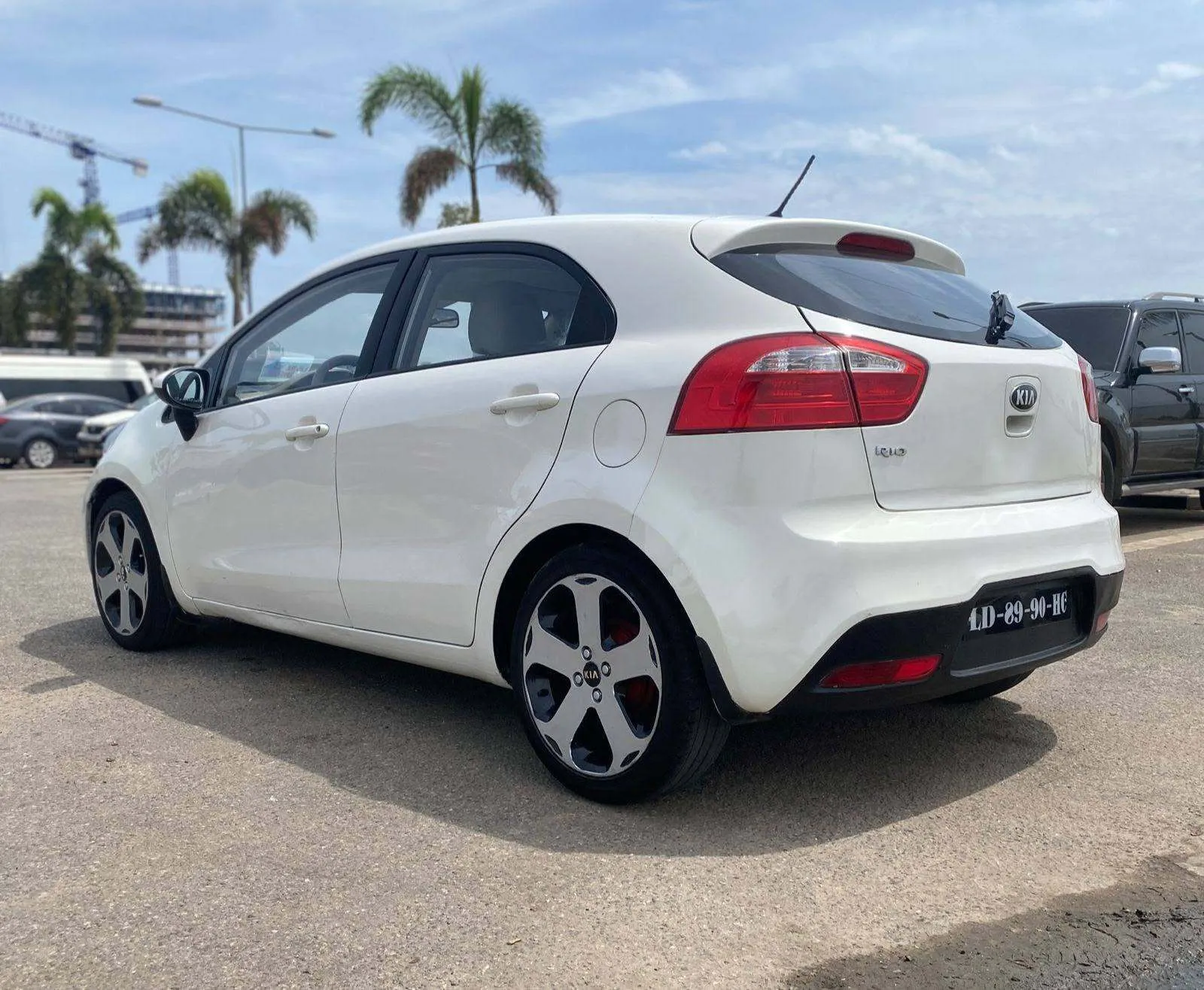 Kia Rio.