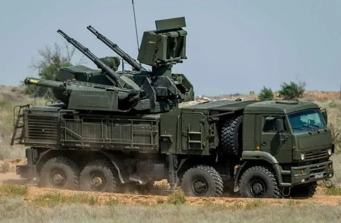 «Панцирь-С1».