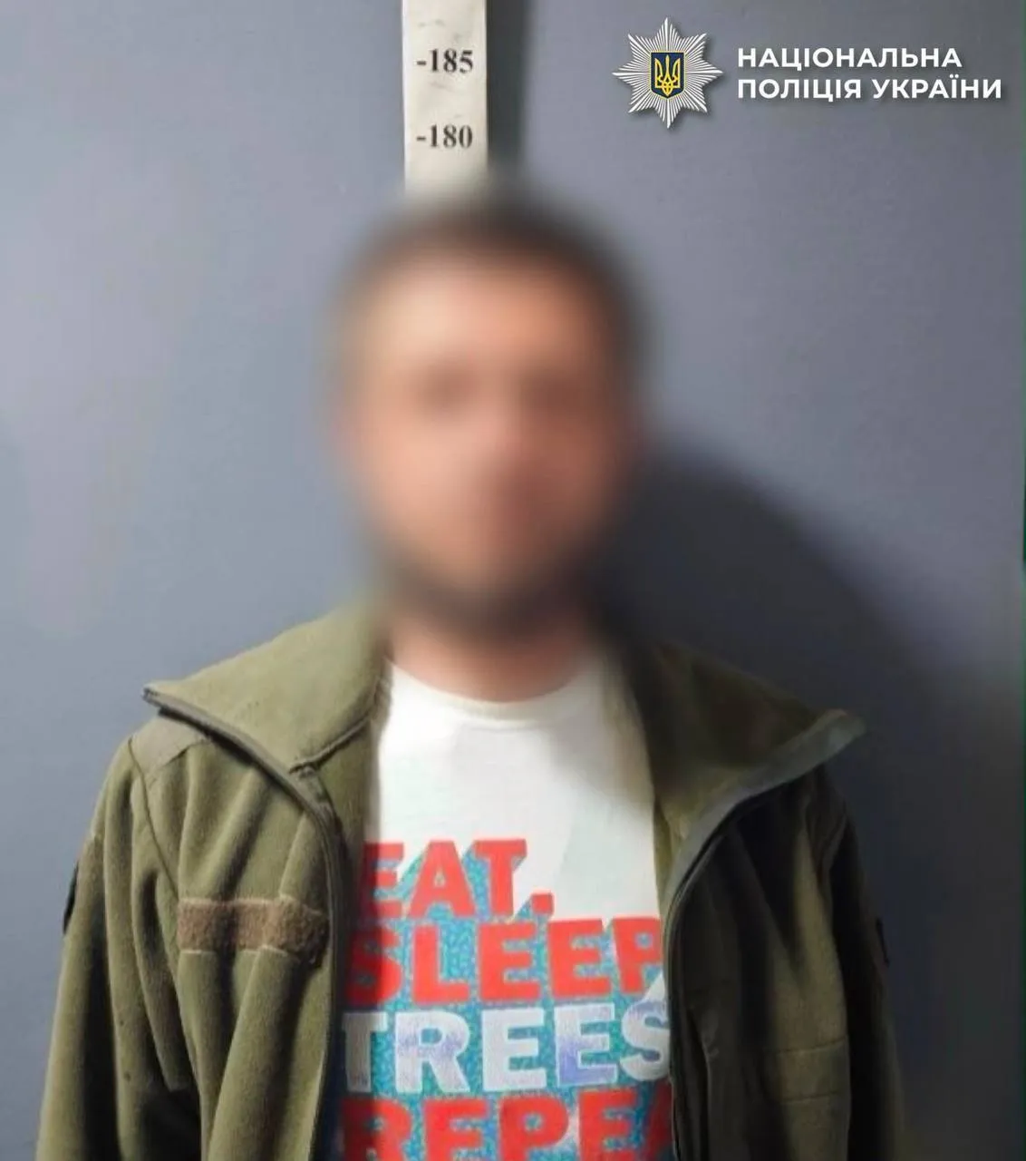 У Києві п’яний чоловік влаштував стрілянину у дворі багатоповерхівок. Подробиці та фото