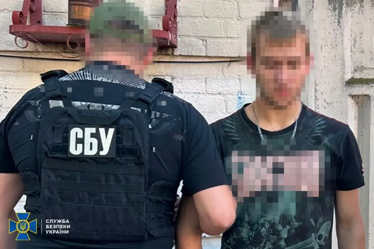 СБУ задержала мужчину, который наводил российскую баллистическую артиллерию на Киев.
