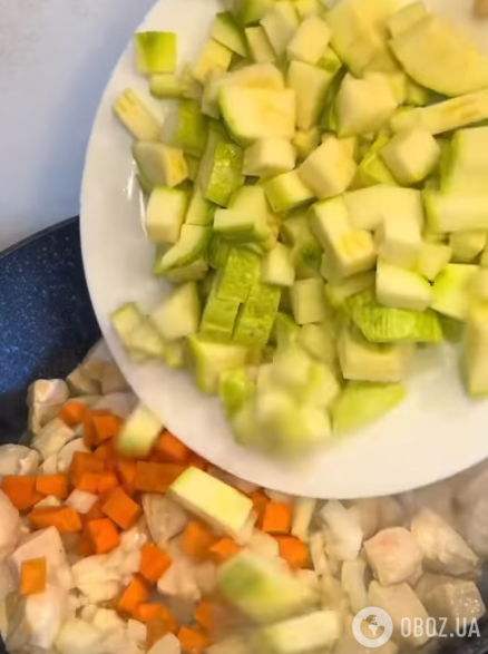 Соединяем мясо с кабачками
