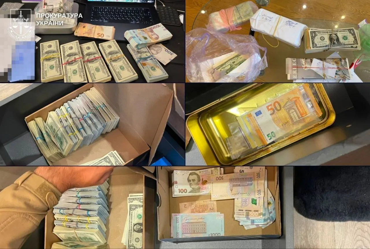 Наличные деньги в иностранной валюте, изъятые в ходе обысков.