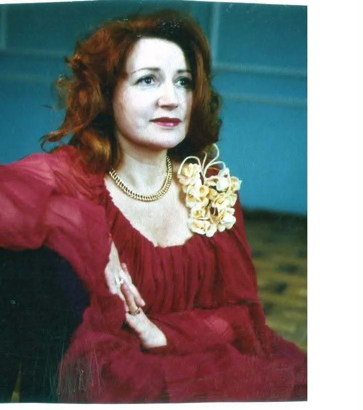 Галина Яблонська.