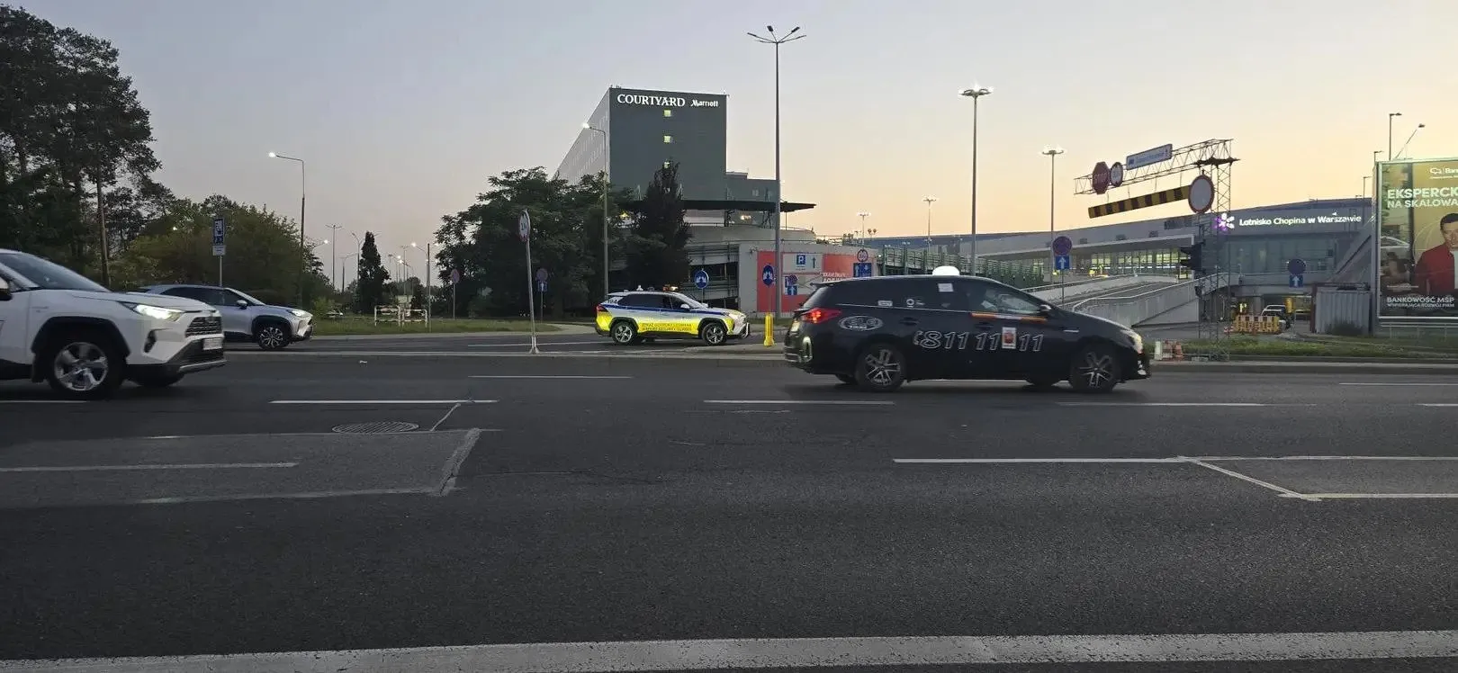 Эвакуация в аэропорту имени Шопена в Варшаве.