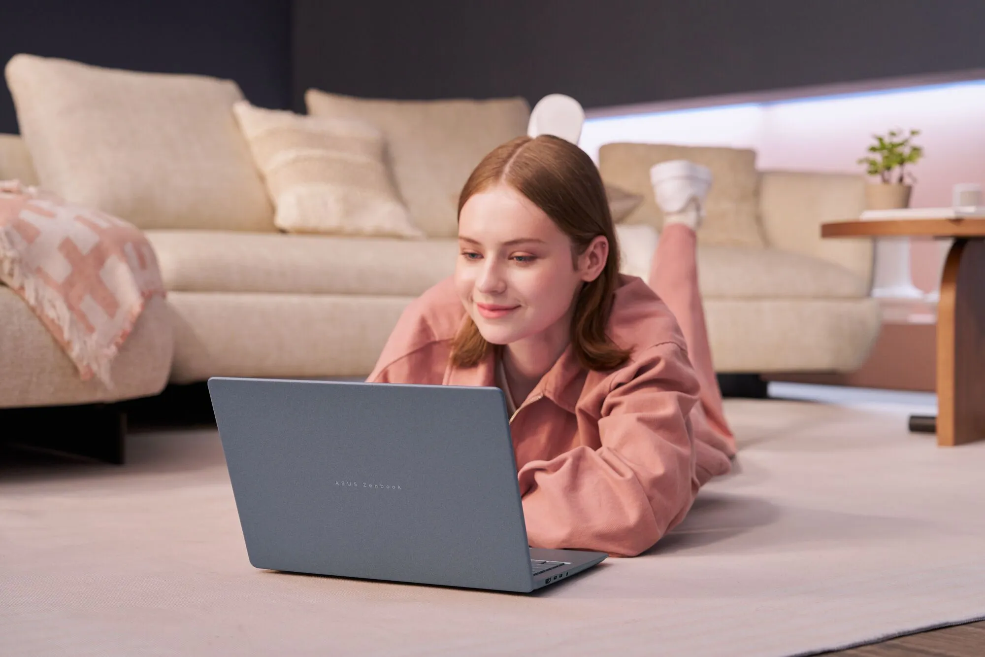 ASUS Zenbook 14 має три процесори на вибір