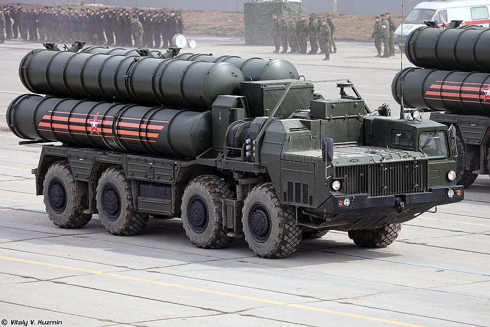 Пусковая установка С-400.