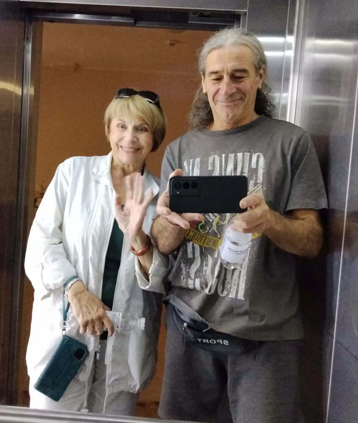 С сыном Петром на Закарпатье.