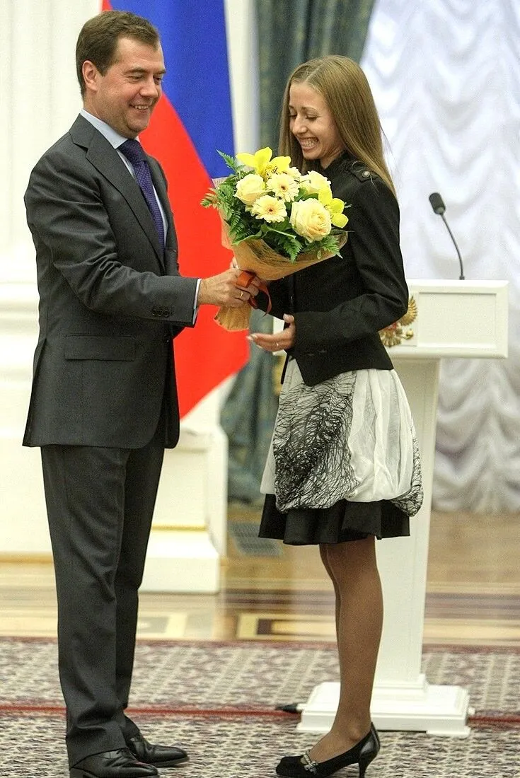 Медведев и Каниськина