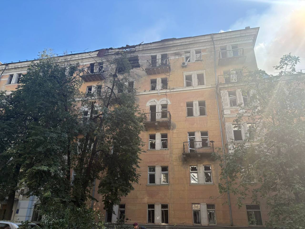 Последствия российского нападения на Национальный университет пищевых технологий в Киеве.
