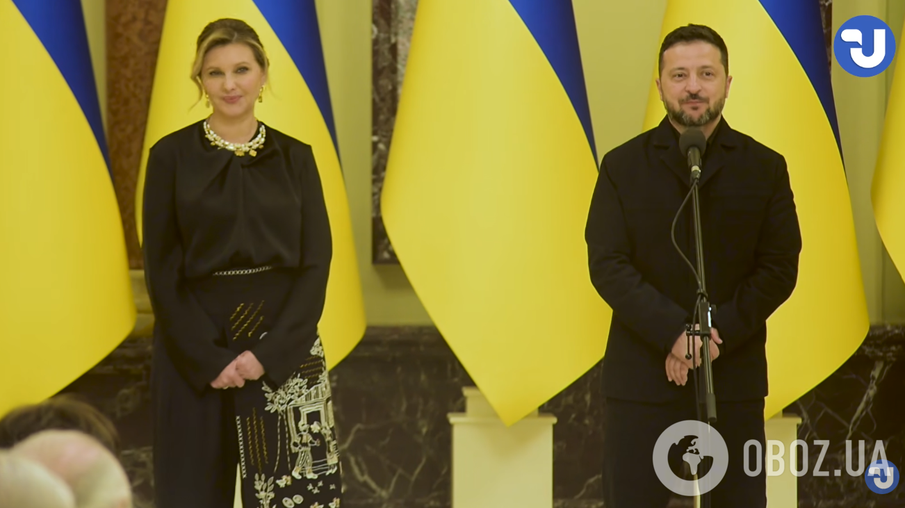 Зеленська поставила кілька акцентів у монохромному образі завдяки речам з етнічними мотивами