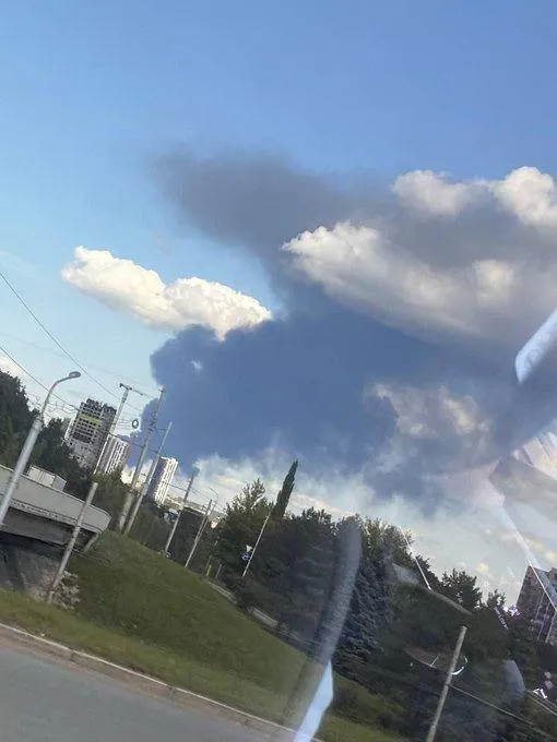 Наслідки дронової атаки в Уфі.