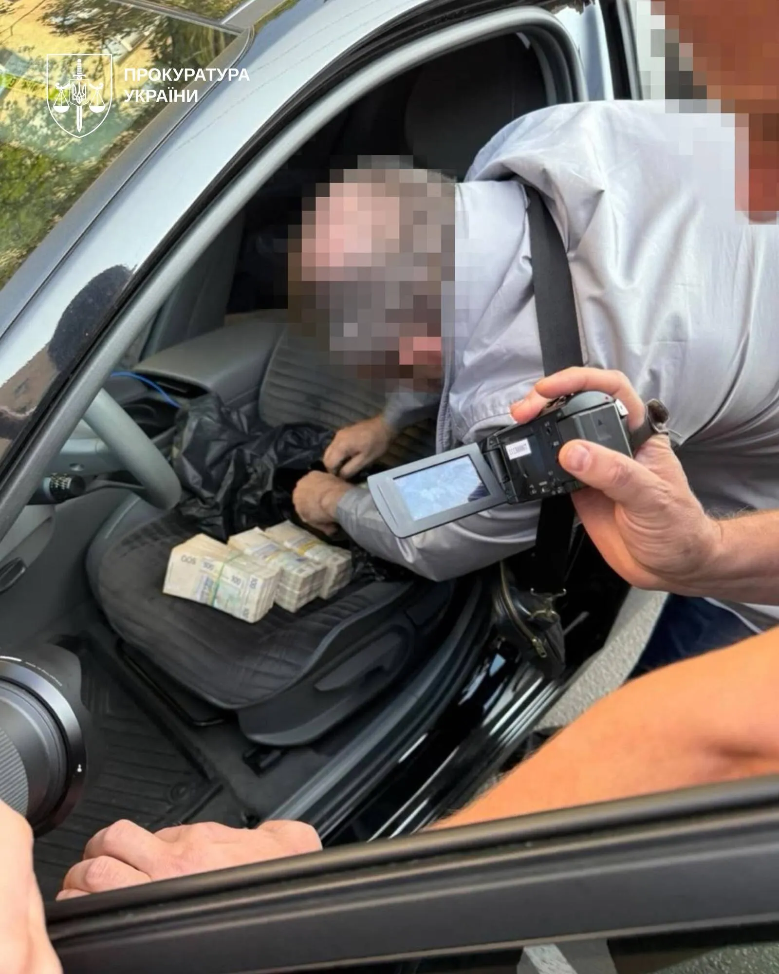 В Україні викрили новий масштабний "ковертаційний центр"