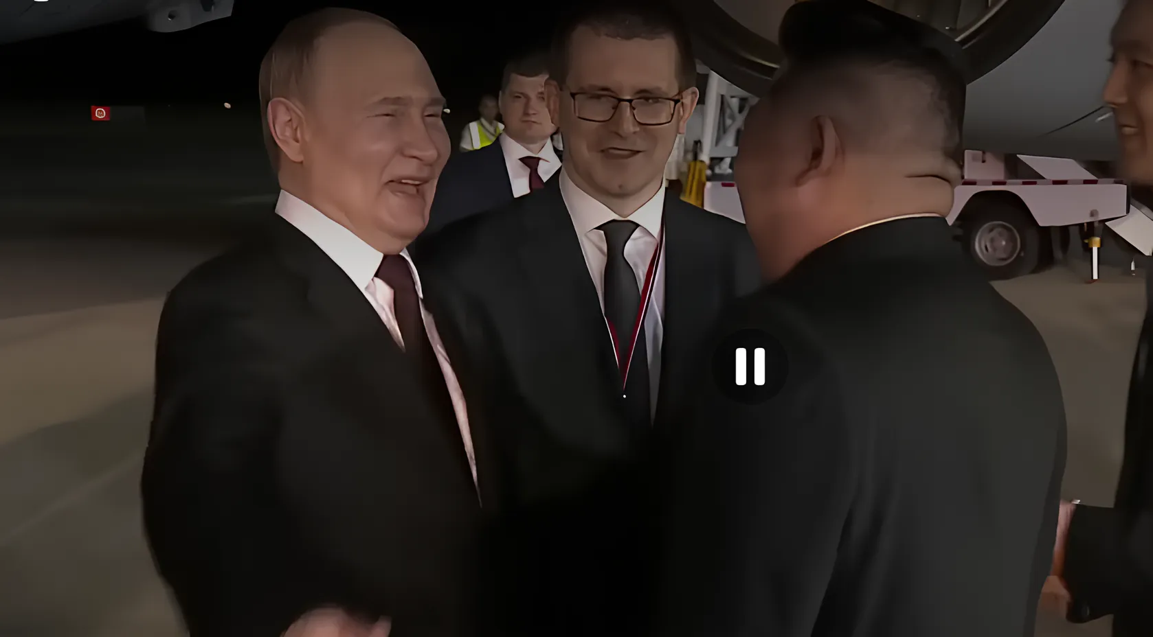 Путин помогает Киму строить ракеты