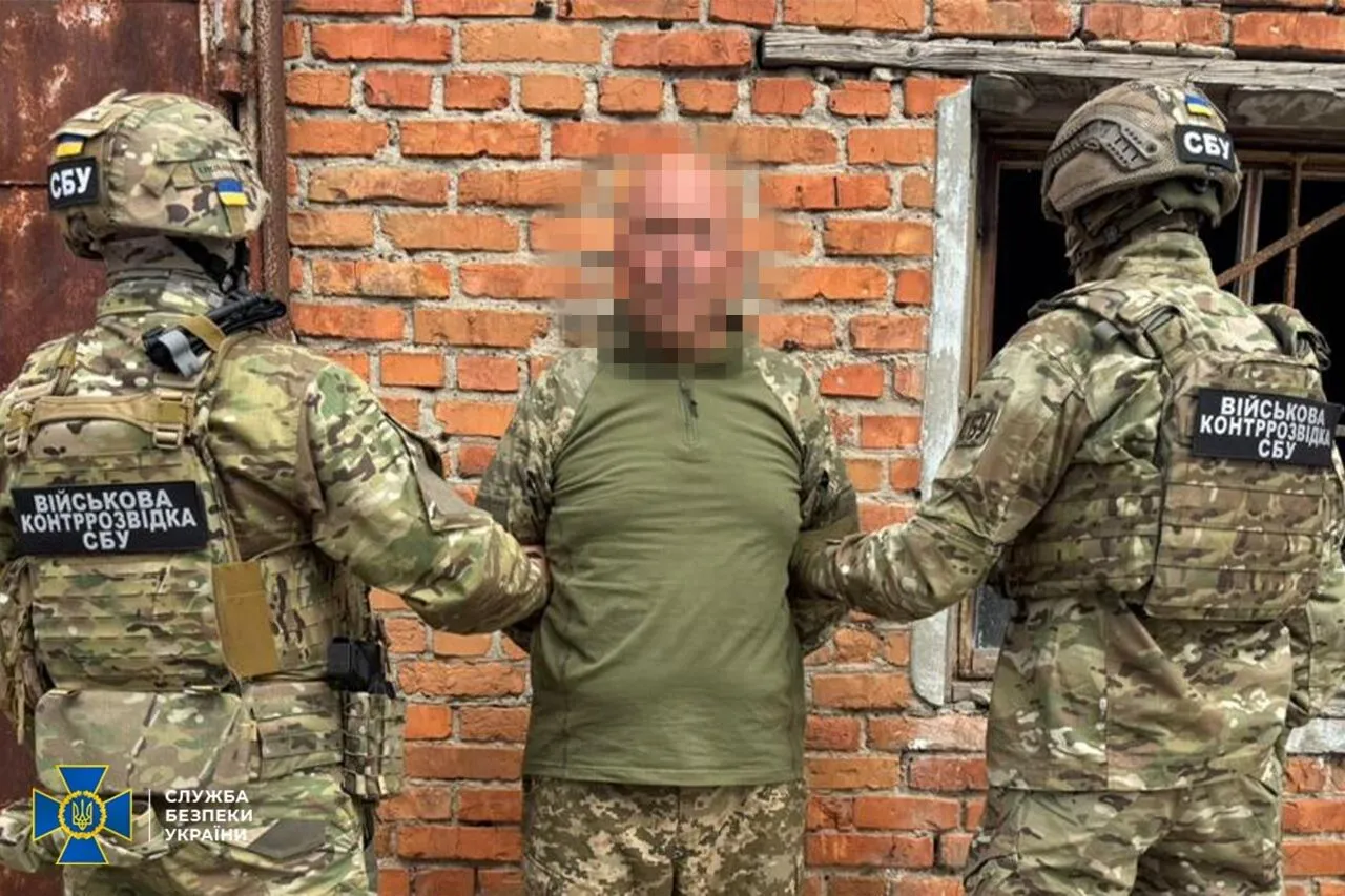 Затриманий військовослужбовець.