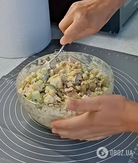 Вкусный салат с филе