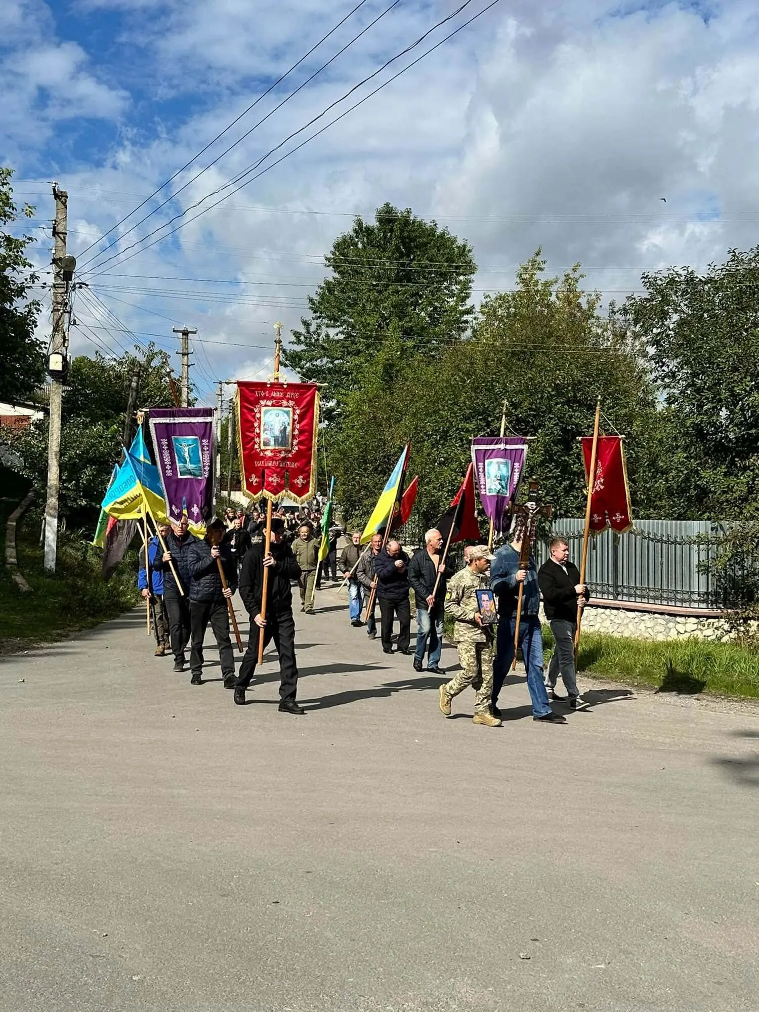 В Тернопольской области простились с защитником Украины Николаем Олийныком