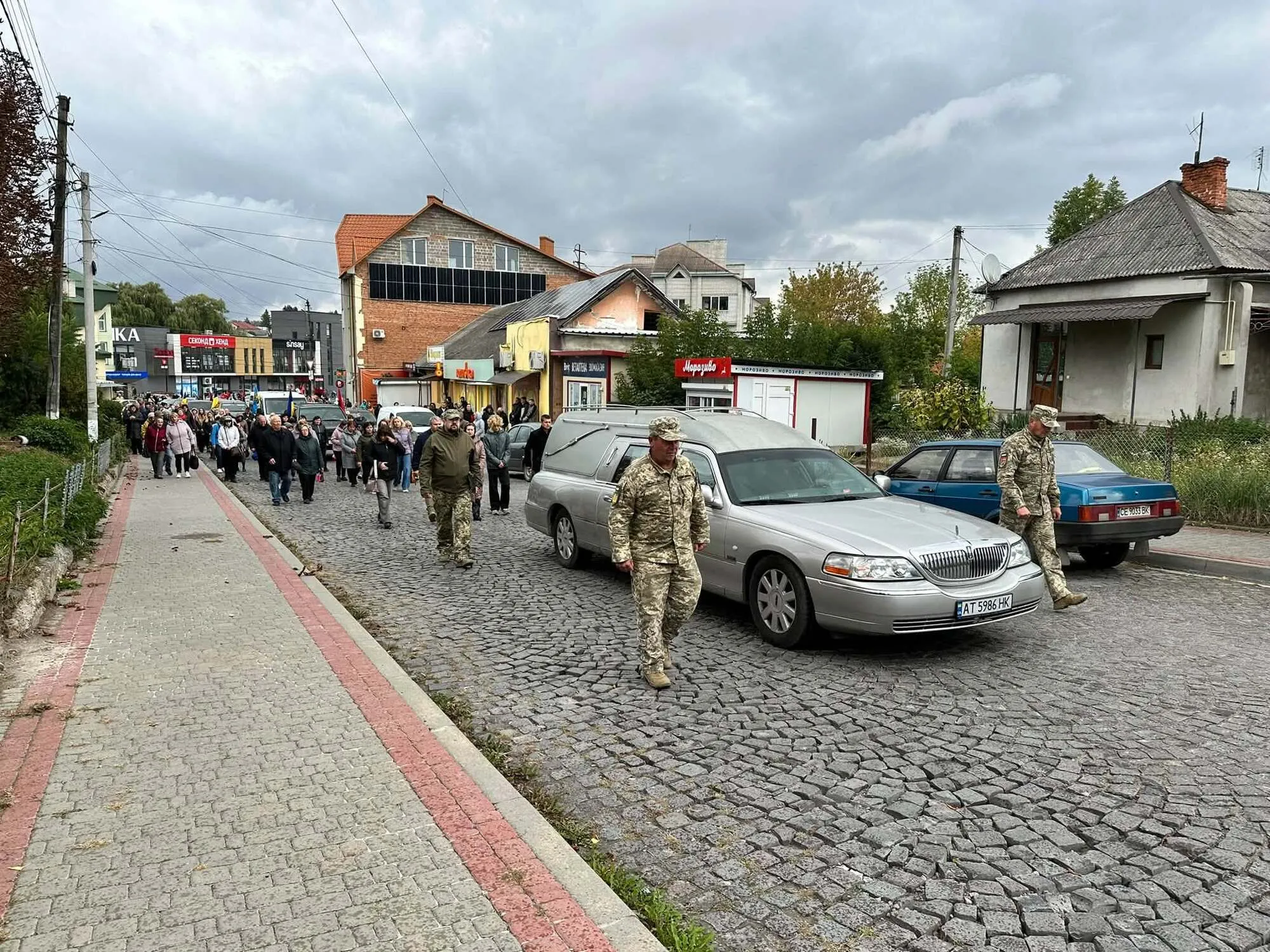 В Тернопольской области простились с защитником Украины Николаем Олийныком