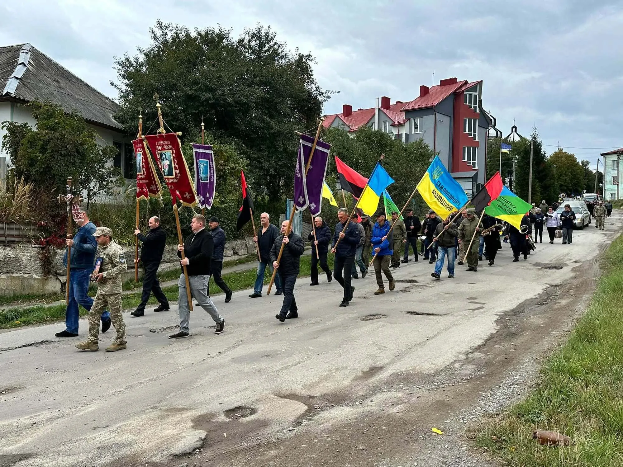 В Тернопольской области простились с защитником Украины Николаем Олийныком