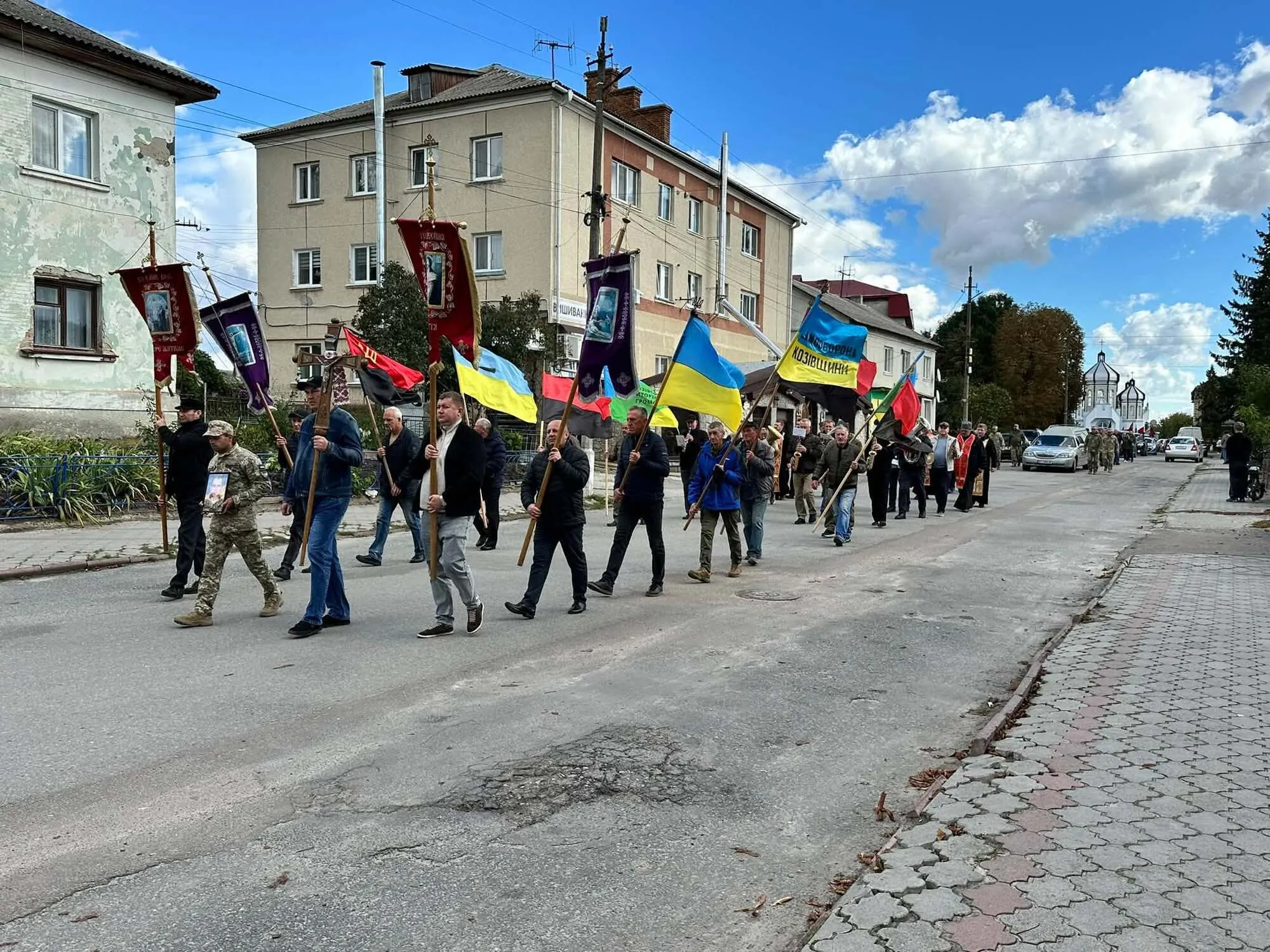 В Тернопольской области простились с защитником Украины Николаем Олийныком