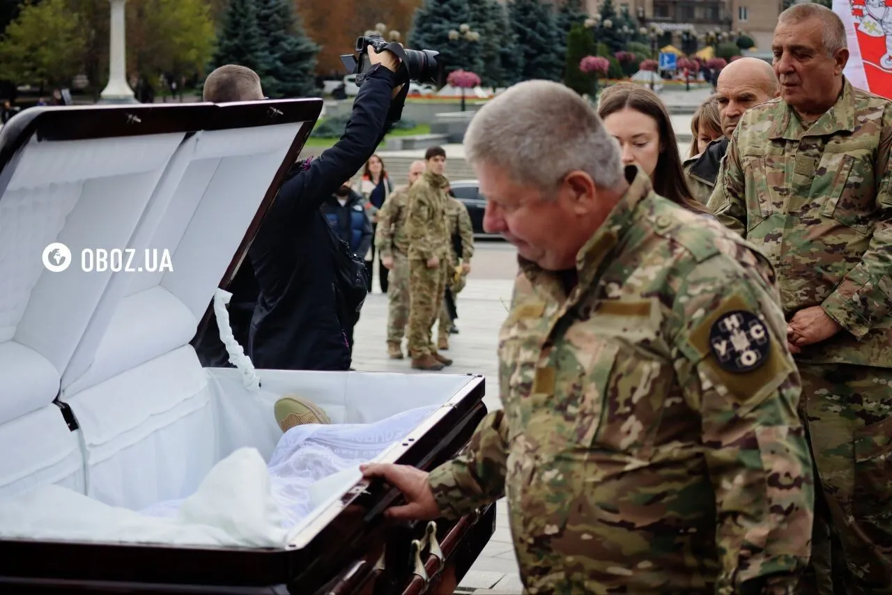 Николай Карпюк был одним из руководителей и соучредителей УНА-УНСО.