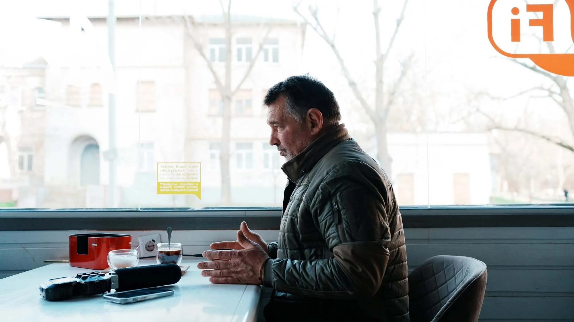 Военный и волонтер Олег Павленко.