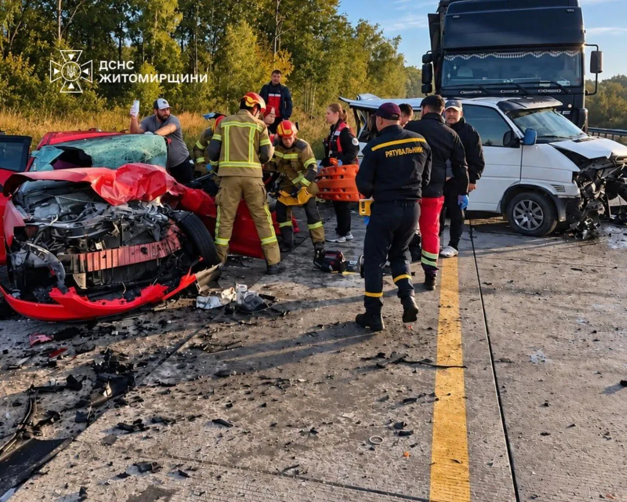 Пострадали трое детей