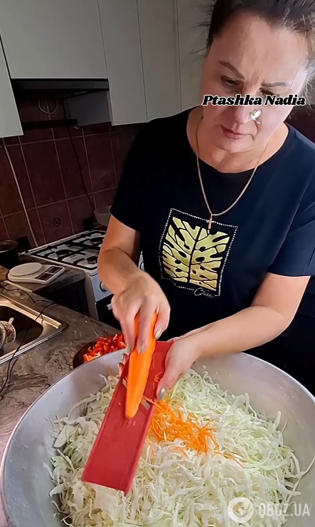 Подрібнюємо овочі